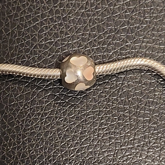 PANDORA Love Me Mother of Pearl Hearts Sterling Silver Charm - Picture 4 of 8